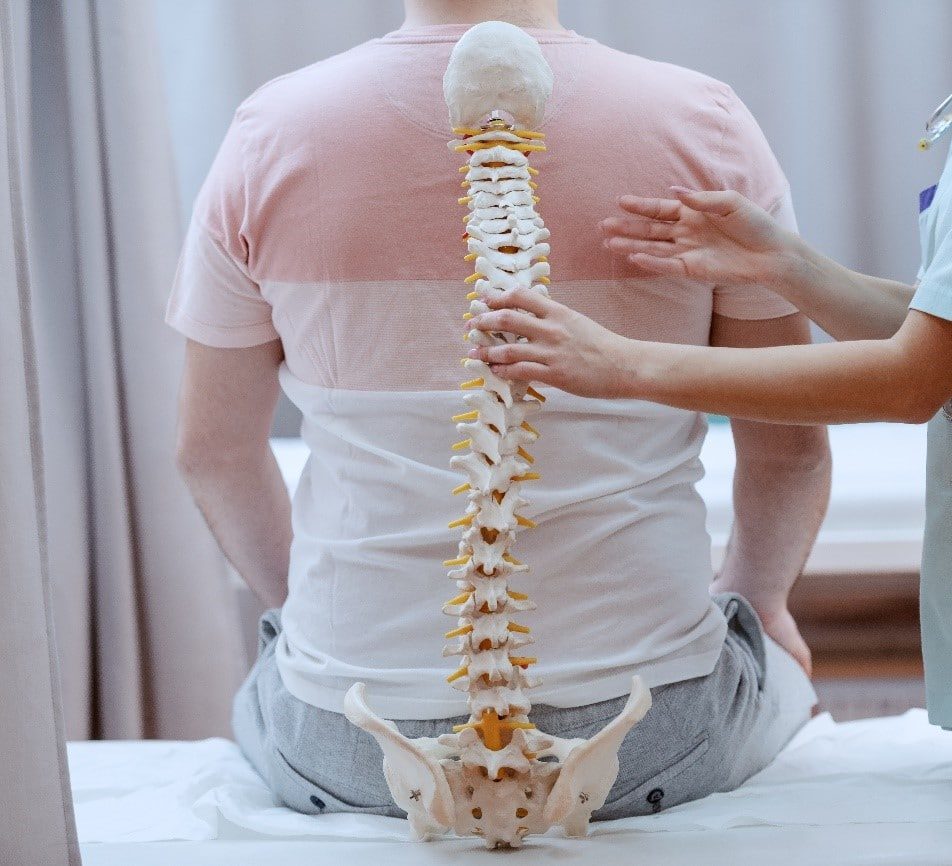 Cirurgia da Coluna: O Que Esperar